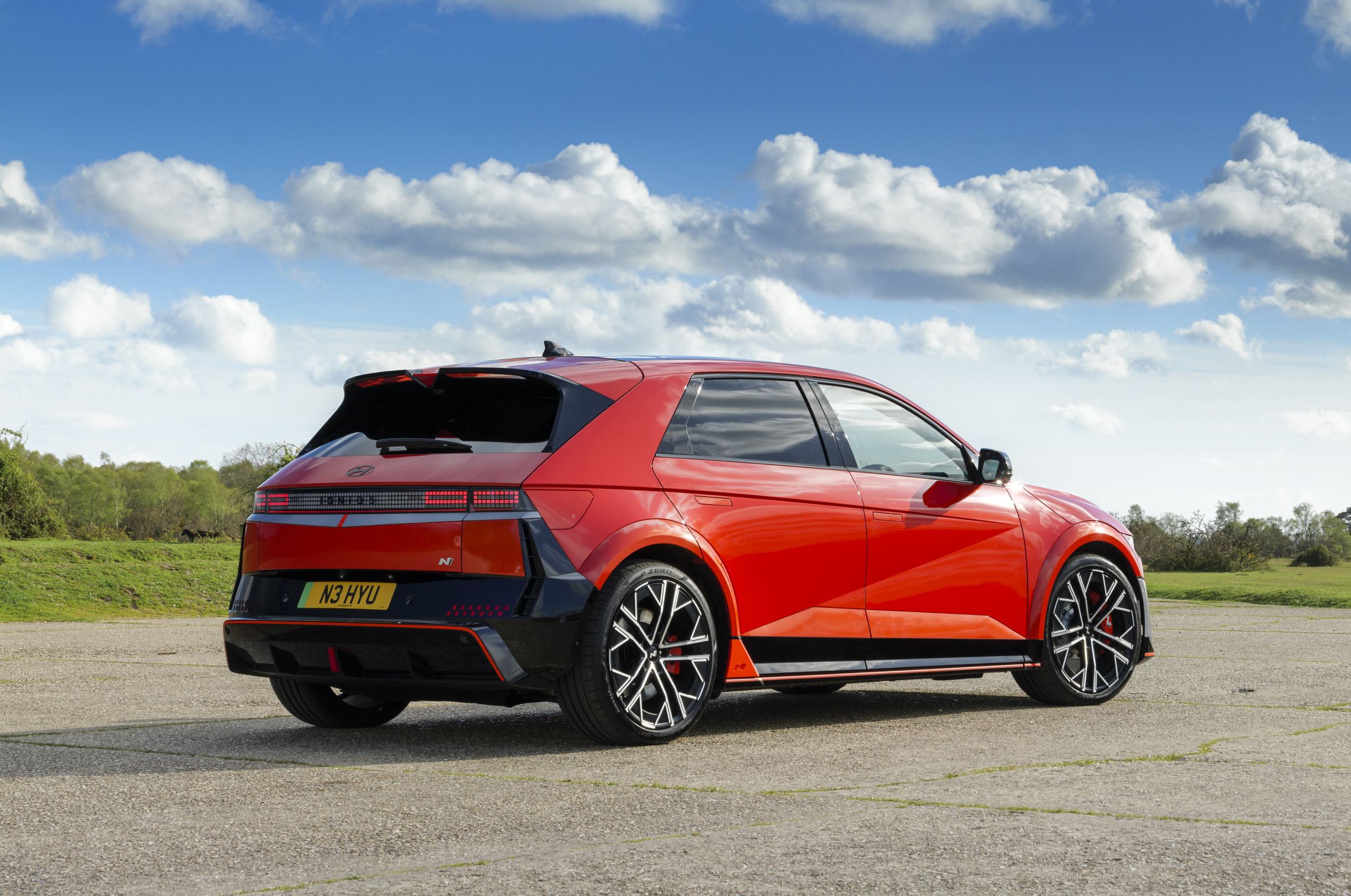 Hyundai IONIQ 5 N Review 2024 | CARWOW LEASEY