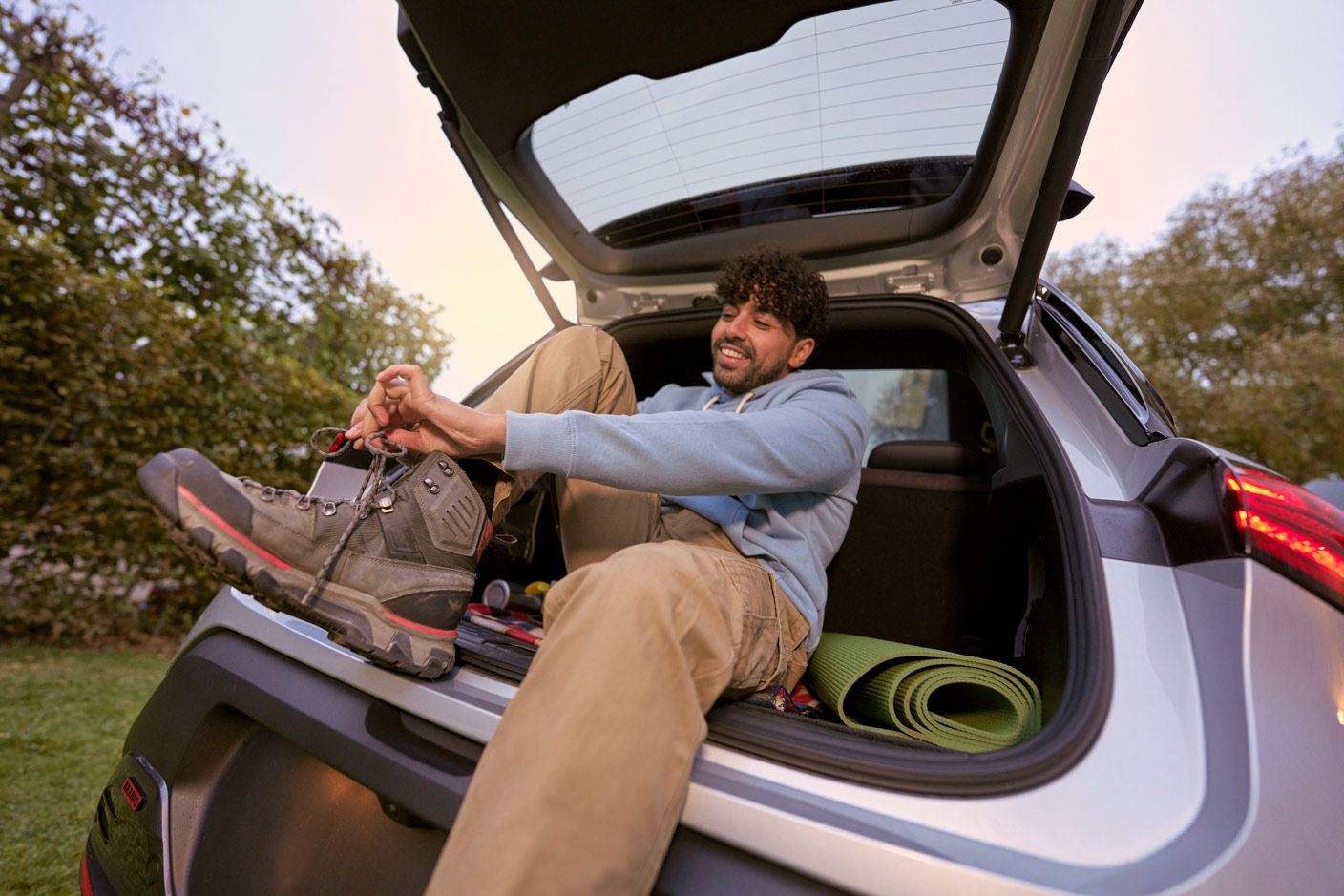 Electric Car Salary Sacrifice Scheme | CARWOW LEASEY